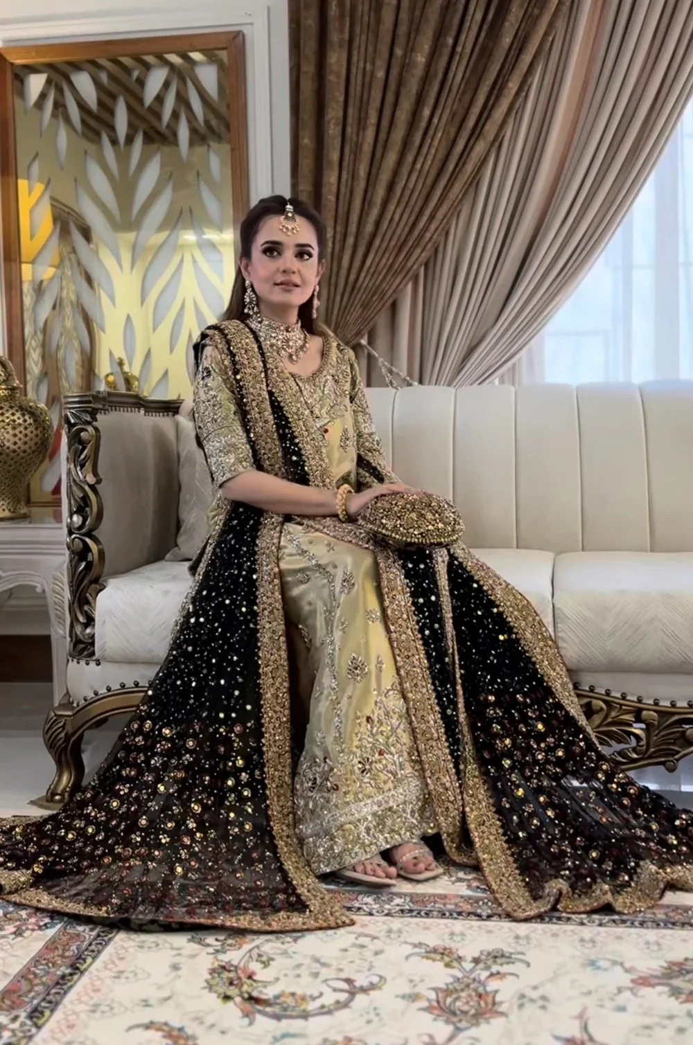 Skin Gold pakistani fashion outfit in gold tones.